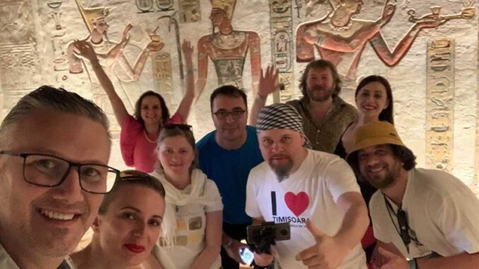 Echipa TRAVEL PRO & friends, Valea Regilor, Luxor. FOTO: Asociația TRAVEL PRO