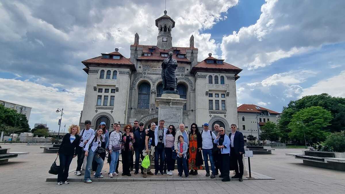 Echipa TRAVEL PRO & friends, pe Litoral. FOTO: Asociația TRAVEL PRO