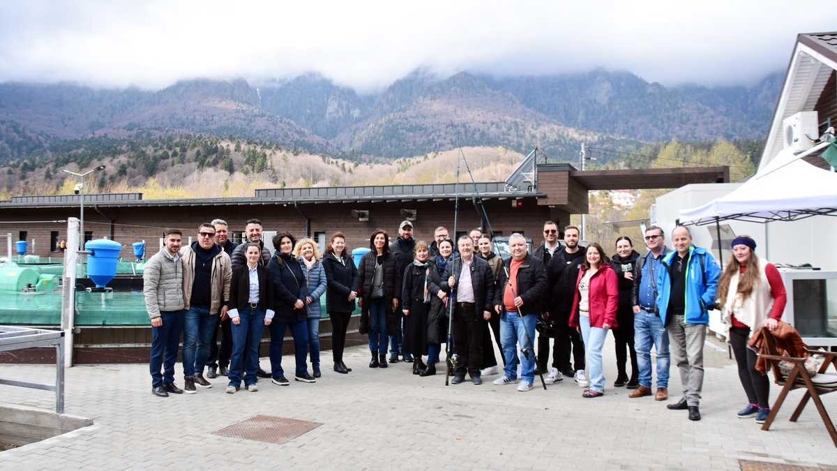 Echipa TRAVEL PRO & friends, în Prahova și Brașov. FOTO: Asociația TRAVEL PRO