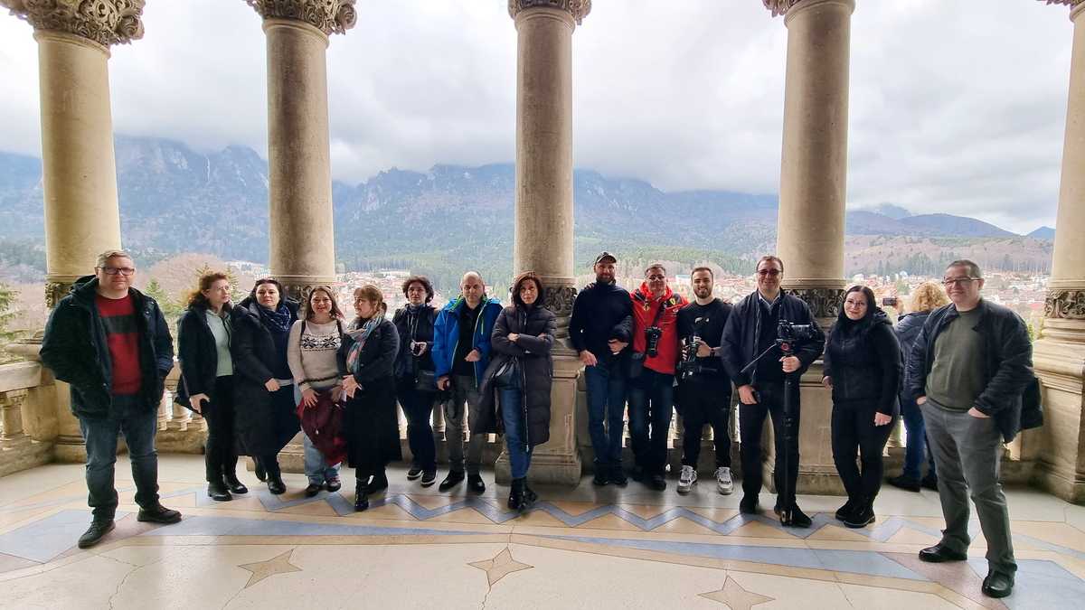 Echipa TRAVEL PRO & friends, în Prahova și Brașov. FOTO: Asociația TRAVEL PRO